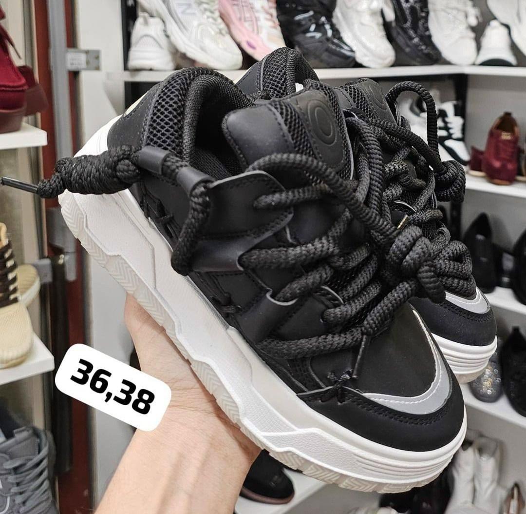 ,женские кроссовки,женская ,кроссовки,кроссовка