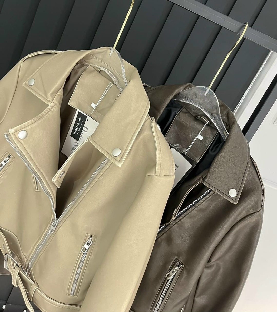 женская укороченная куртка из искусственной кожи,куртка кожаная,куртка косуха,куртка косуха кожаная,косуха