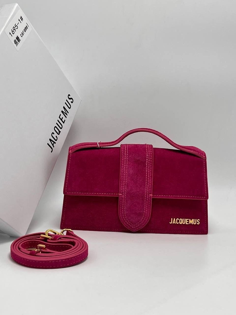 сумка jacquemus,сумка женская jacquemus,сумка jacquemus le grand bambino,jacquemus сумка на плечо,замшевая сумка