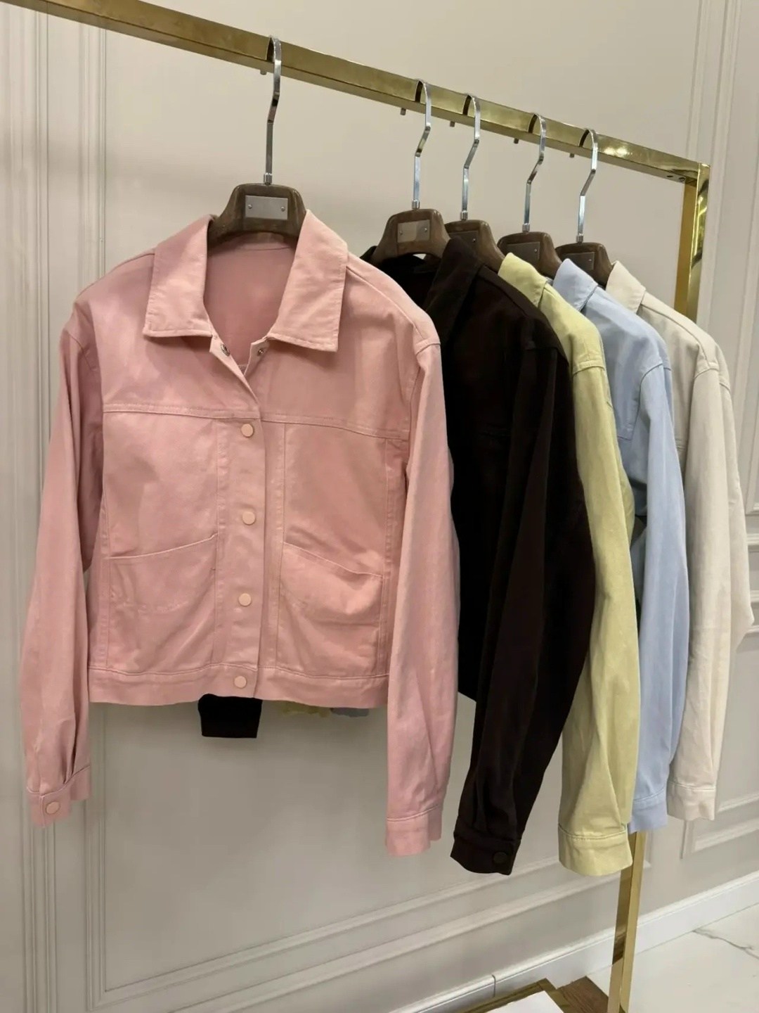 женская джинсовая куртка,куртка джинсовая оверсайз джинсовка весенняя h&t fashion shop,куртка джинсовая,повседневная куртка,женская куртка