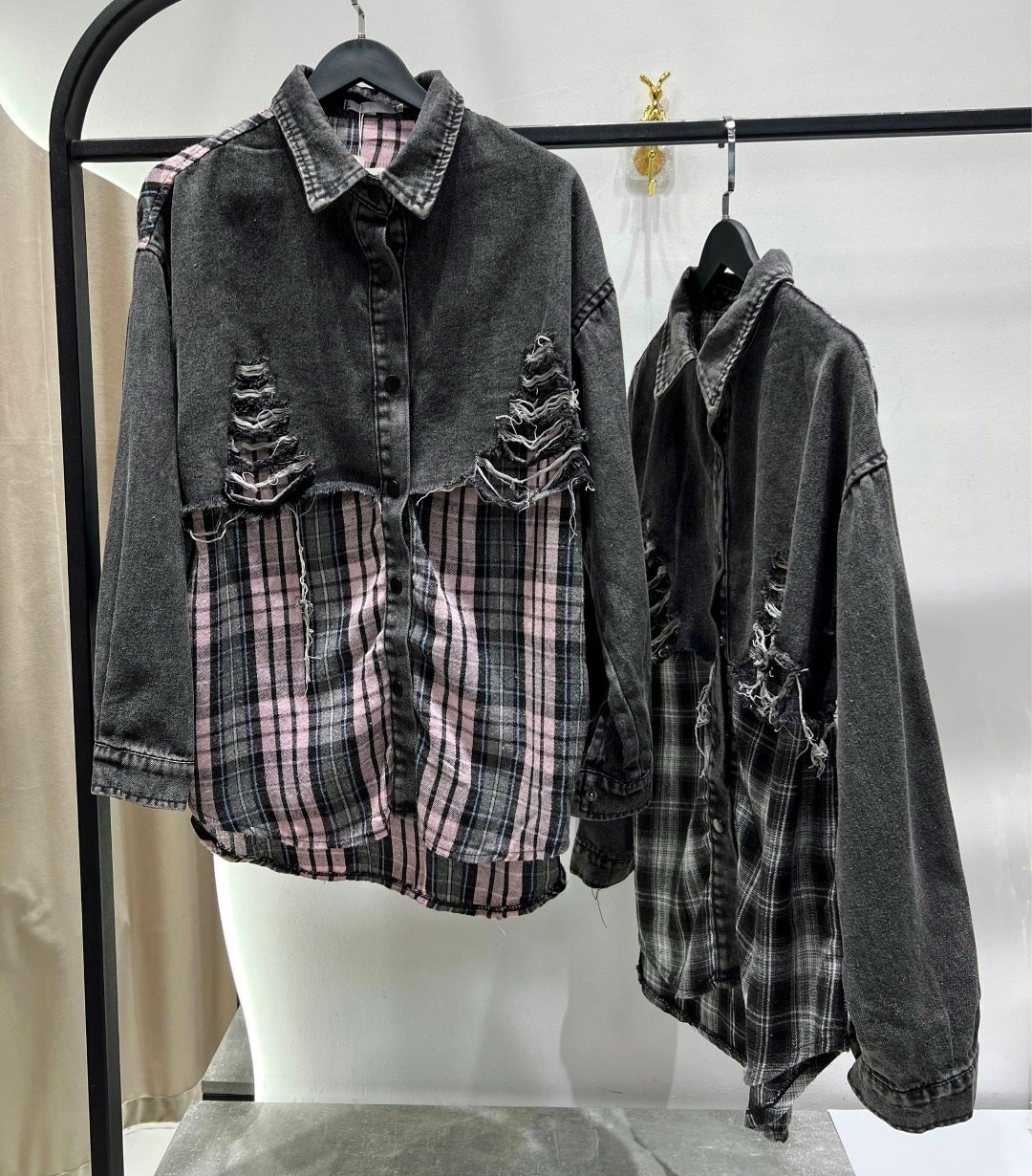 джинсовая куртка,куртка джинсовая женская,стильная джинсовая куртка,рубашка оверсайз,джинсовая куртка с карманами