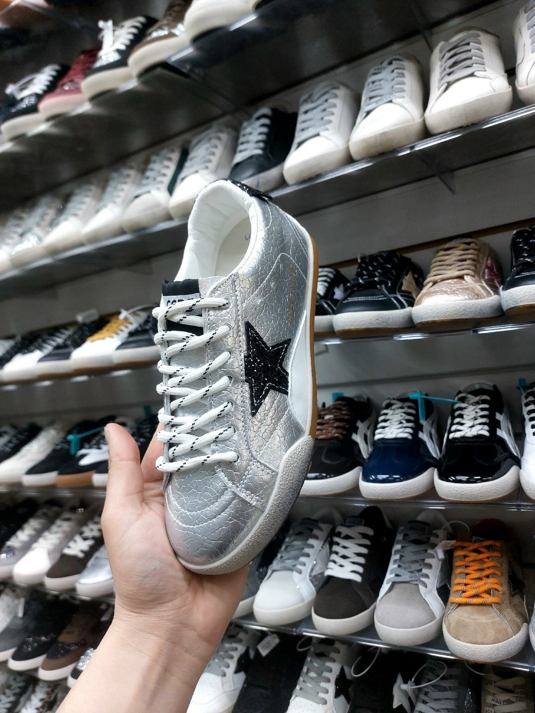 ,golden goose кроссовки,golden goose super star,кеды golden goose,повседневная