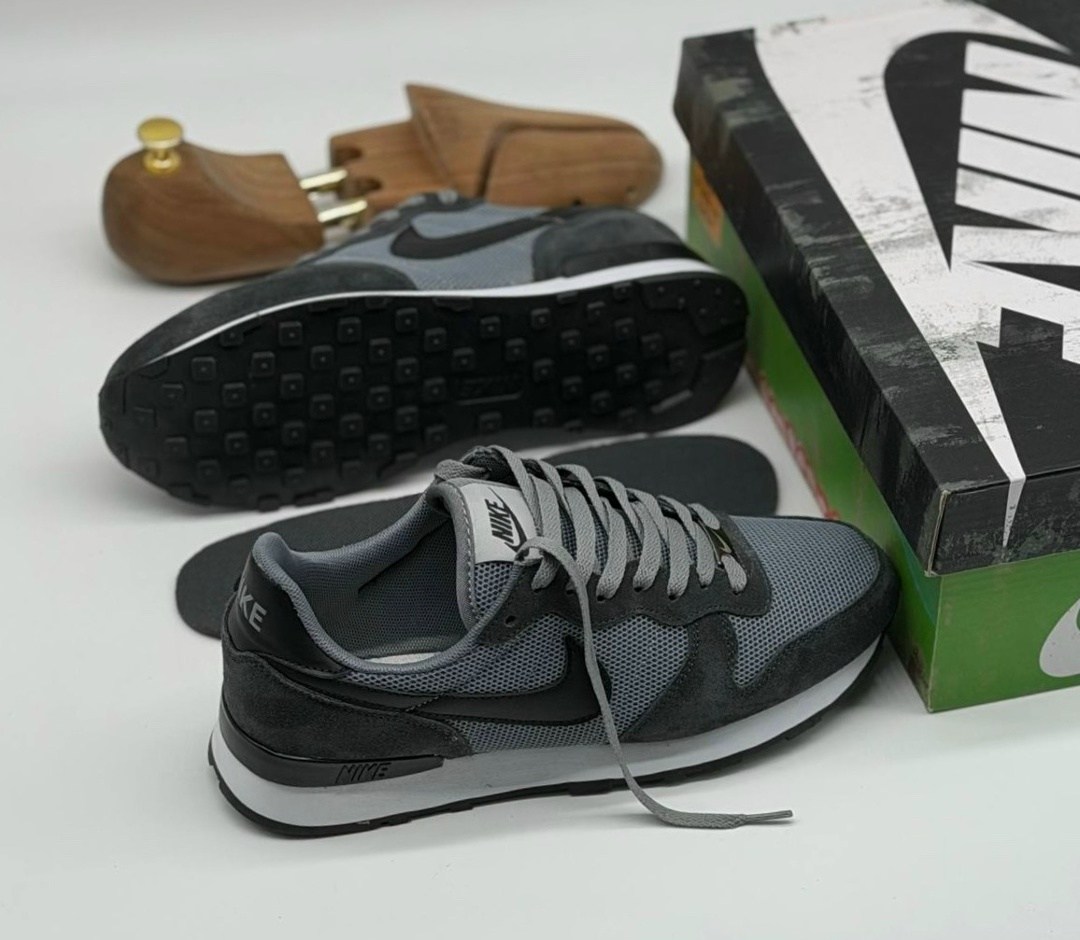 nike air pegasus 83,кроссовки nike,кроссовки,nike internationalist,кроссовки найк