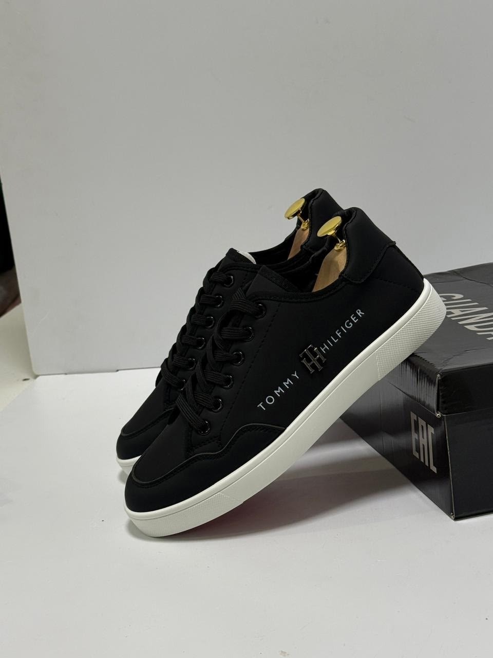 ,кеды calvin klein мужские,кроссовка мужской,кеды мужские,мужские кроссовки