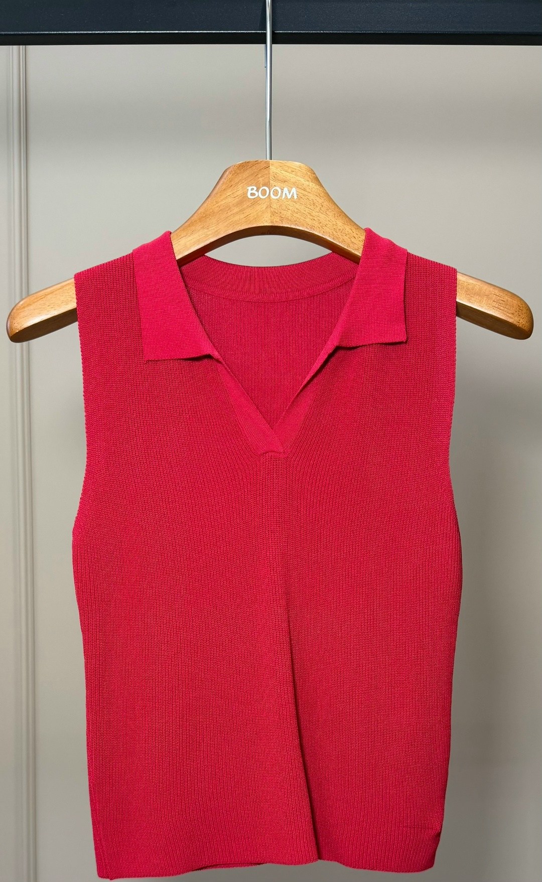 вязаные жилеты,вязаная майка,жилет с воротником,женский вязаный жилет,трикотажный жилет