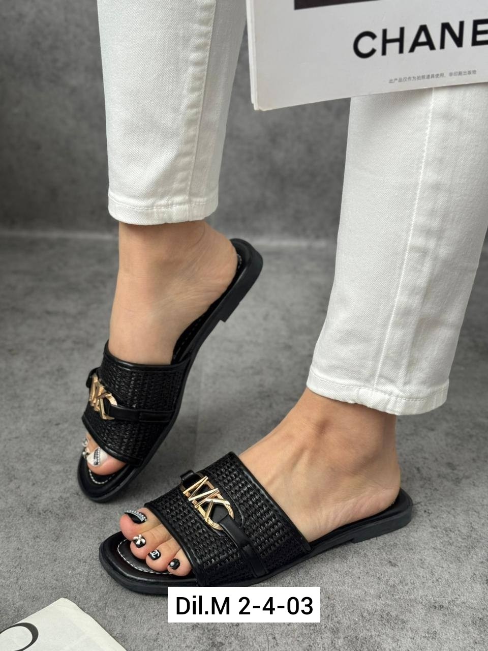 ,женские шлепанцы,шлепанцы chanel,тапочки chanel,шлепки женские