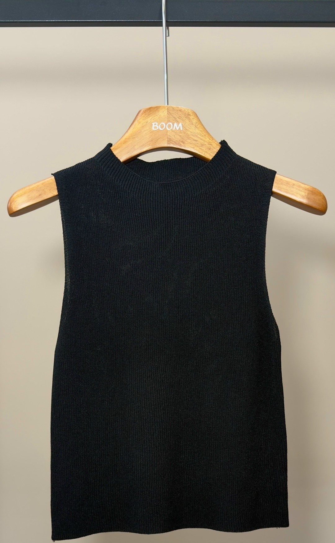 трикотажный жилет,майка женская,женская трикотажная майка,трикотажный топ,трикотажная майка