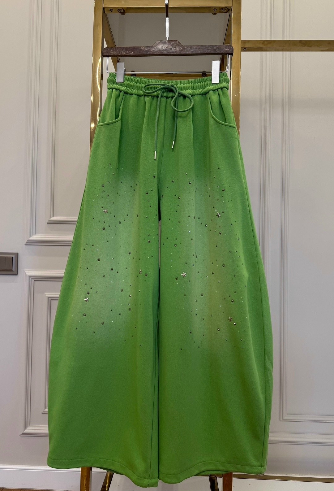 брюки со стразами,штаны со стразами,женский брюки,брюки модные,широкие брюки