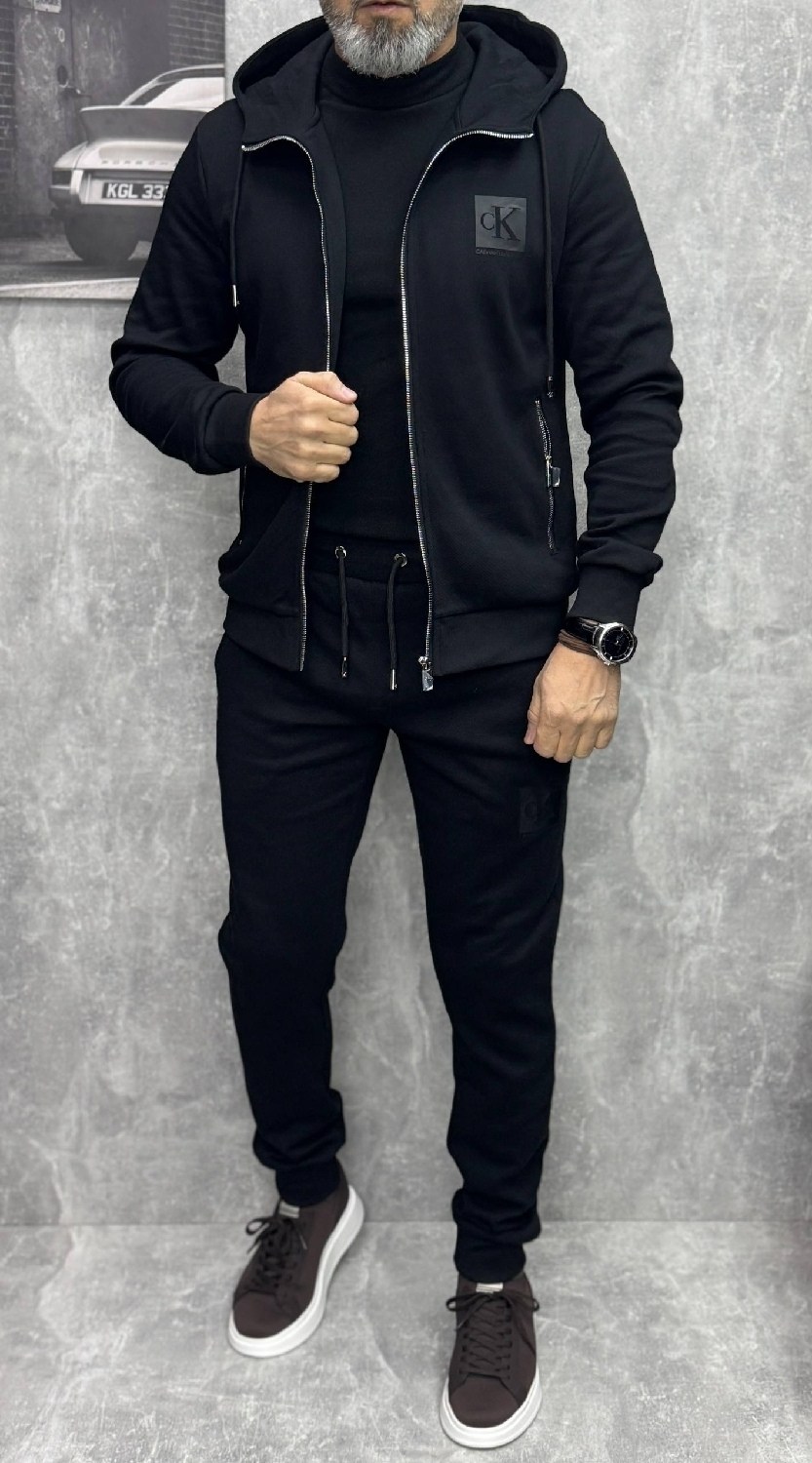 мужской спортивный костюм,спортивный костюм armani,мужской спортивный костюм calvin klein,спортивные костюмы для мужчин,мужской чёрный спортивный костюм комплект calvin klein с капюшоном