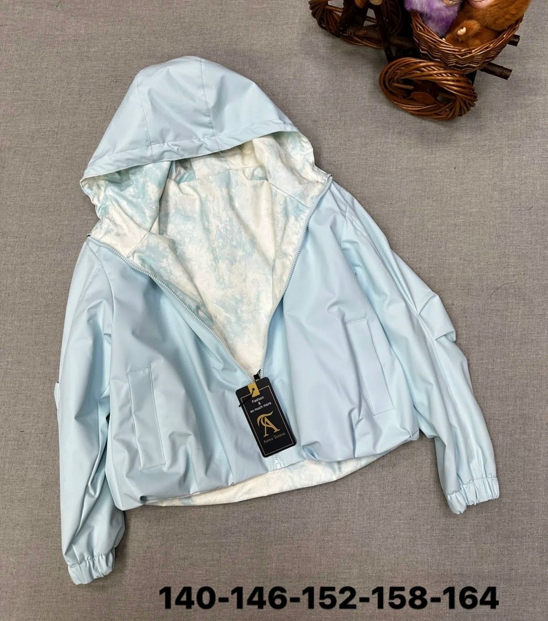 куртка женская,легкая куртка,демисезонная куртка,куртка,ветровка