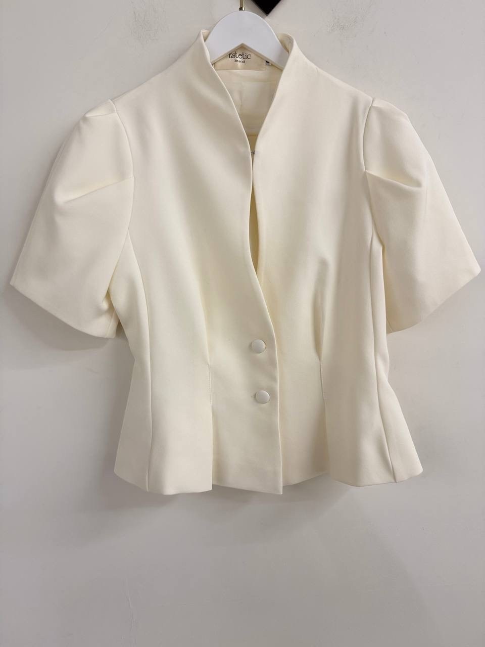 жакет приталенного кроя,жакет с коротким рукавом,жакеты,женские жакеты,love republic жакет приталенного кроя