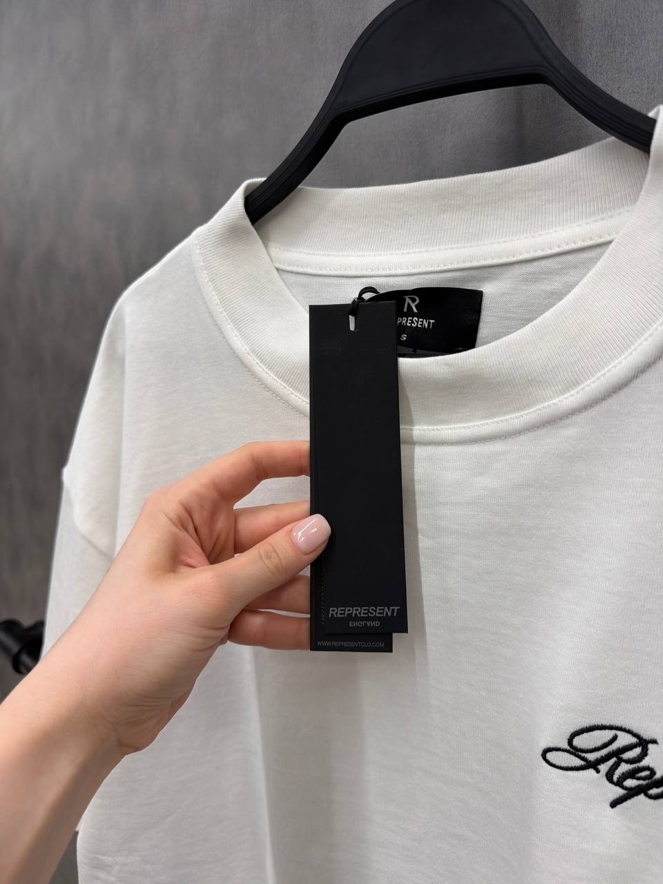 футболке,мужские джинсы,футболки оверсайз,белая футболка