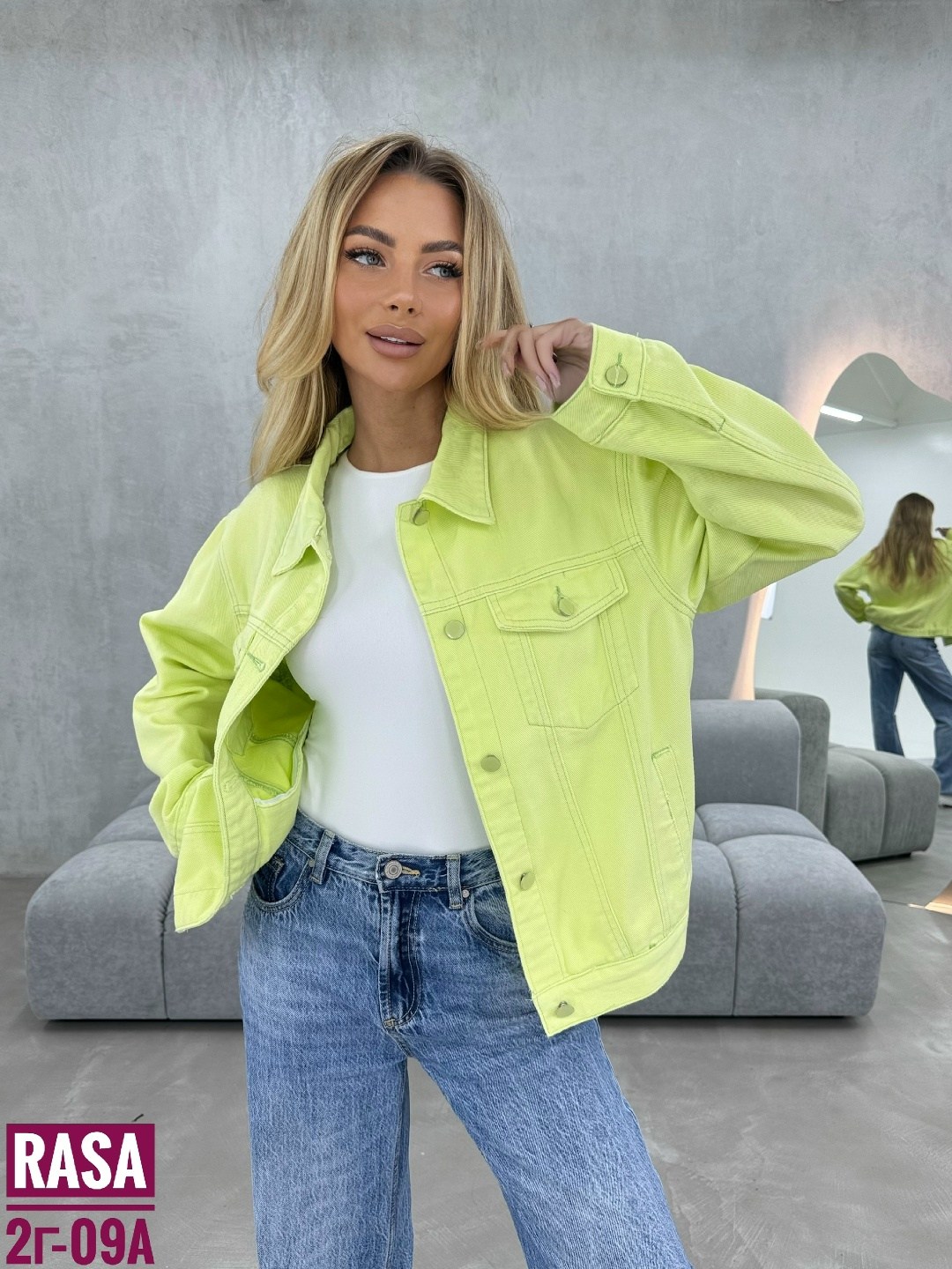 женская джинсовая куртка,джинсовая куртка,куртка джинсовка,женская куртка,джинсовая куртка повседневная