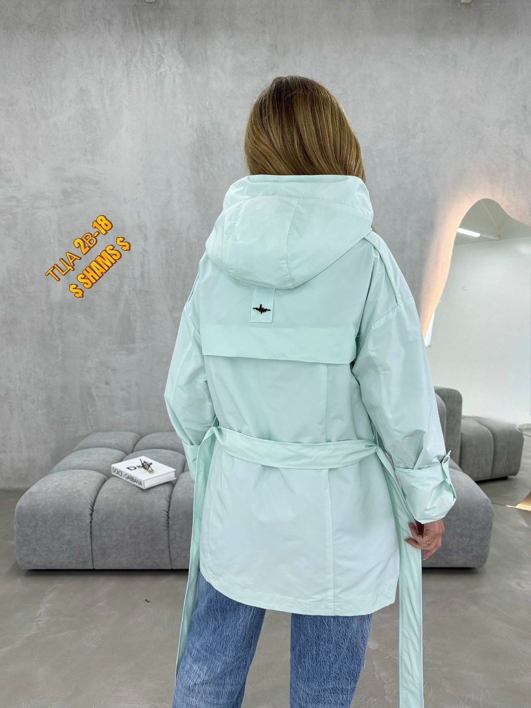 куртка женская,женская ветровка,ветровка,куртка плащевка,куртка женская бежевая