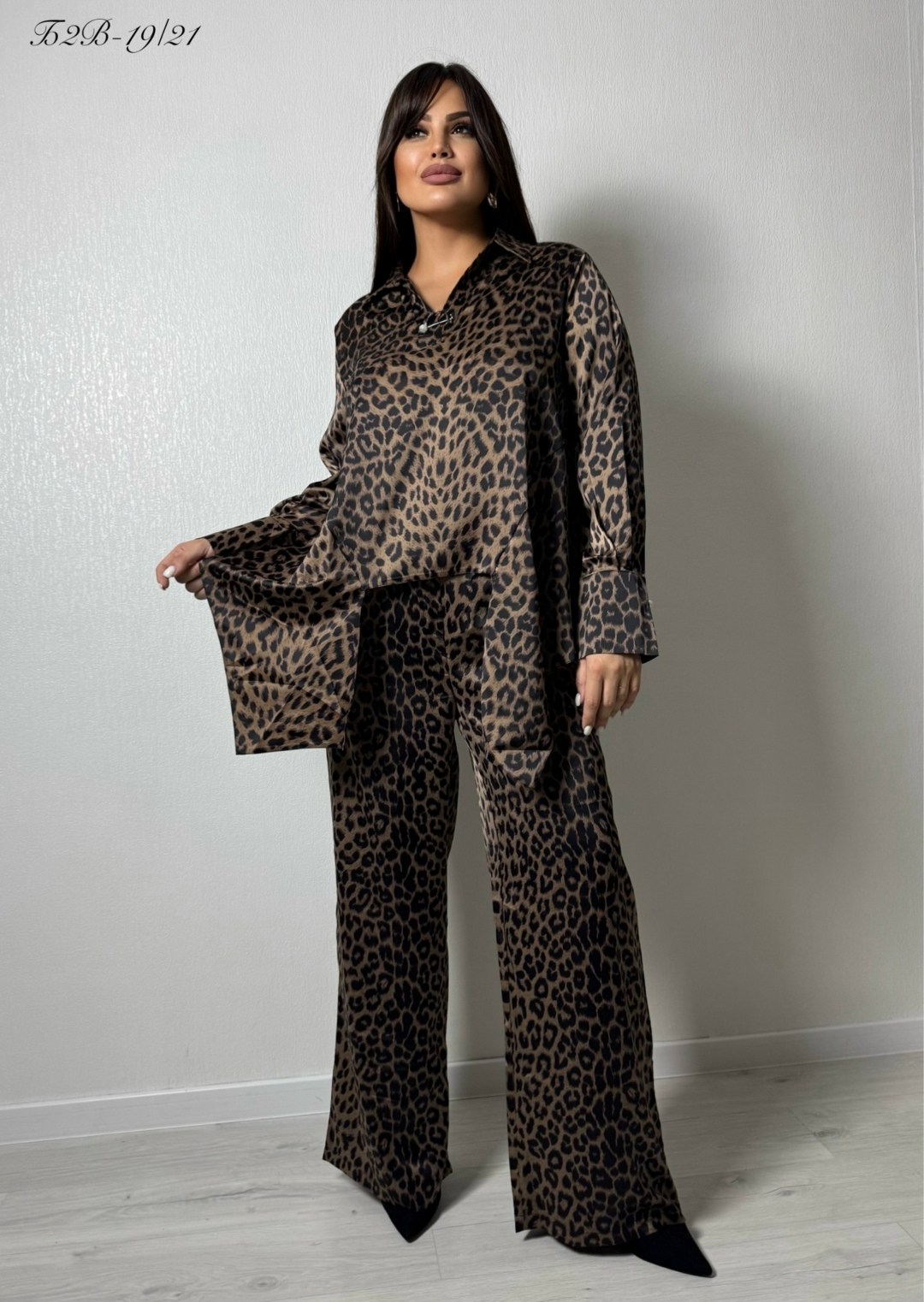 костюм леопардовый,костюм с юбкой,элегантные брюки,костюм с леопардовым принтом,женский костюм