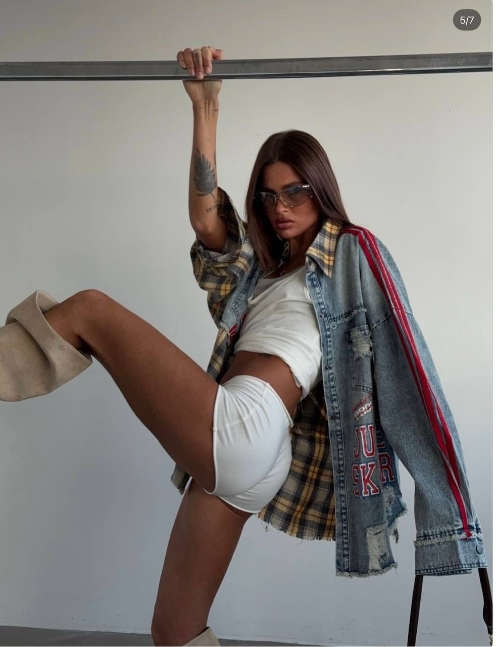 куртка джинсовая,джинсовка оверсайз,женская джинсовая куртка в американском стиле,джинсовый бомбер женский likisha fashion,женская джинсовая куртка