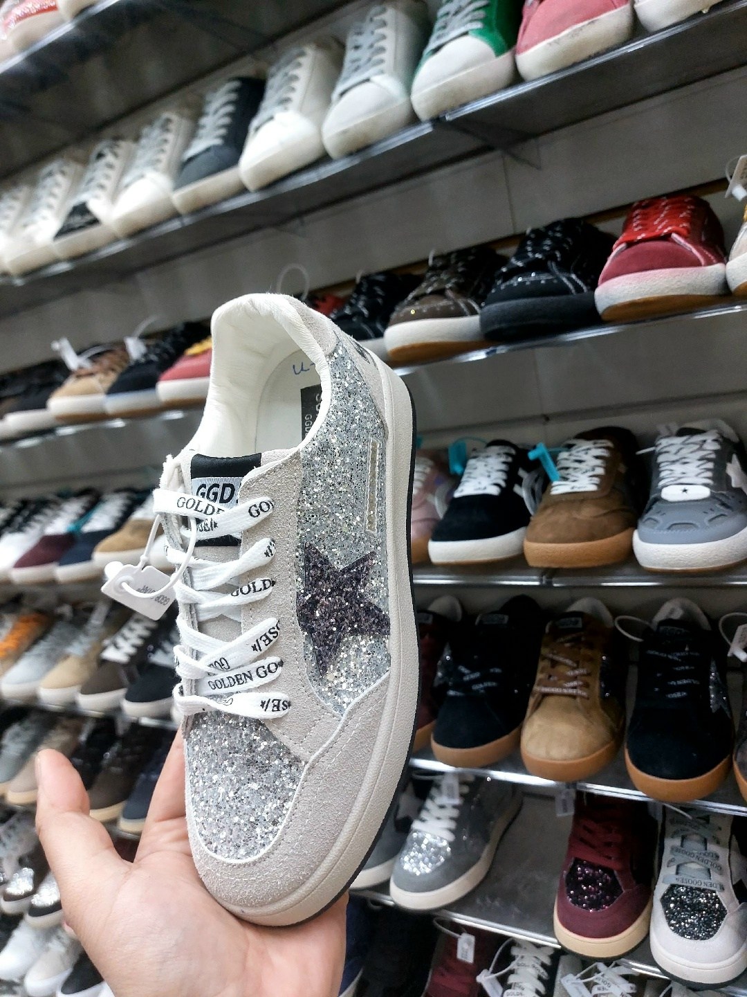 ,кеды golden goose,кроссовки golden goose,кроссовки golden goose с пайетками на платформе,кеды голден гус