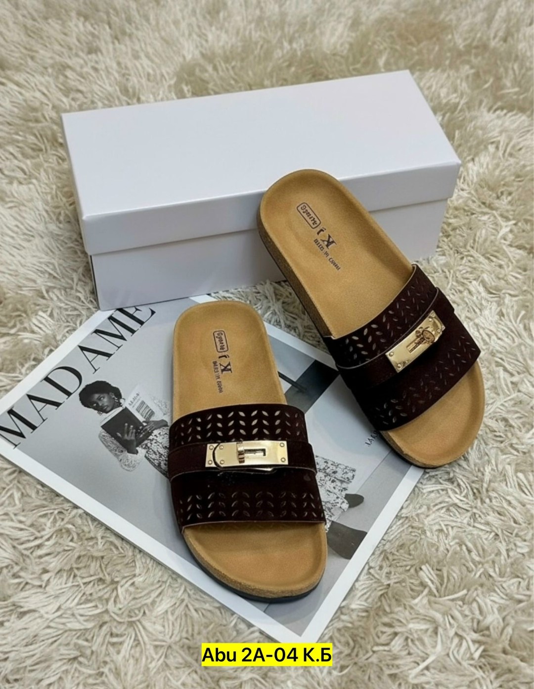 ,женские шлепанцы,женские тапки, женская,тапочки модные