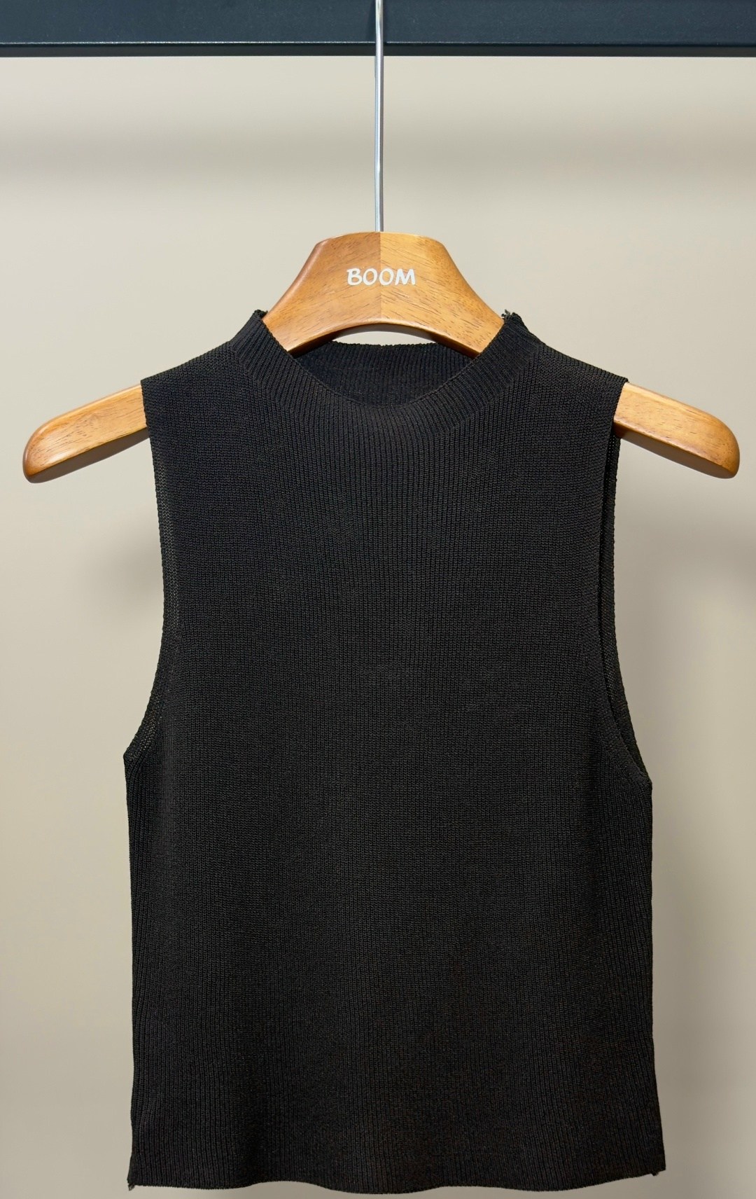 трикотажный жилет,майка женская,женская трикотажная майка,трикотажный топ,трикотажная майка