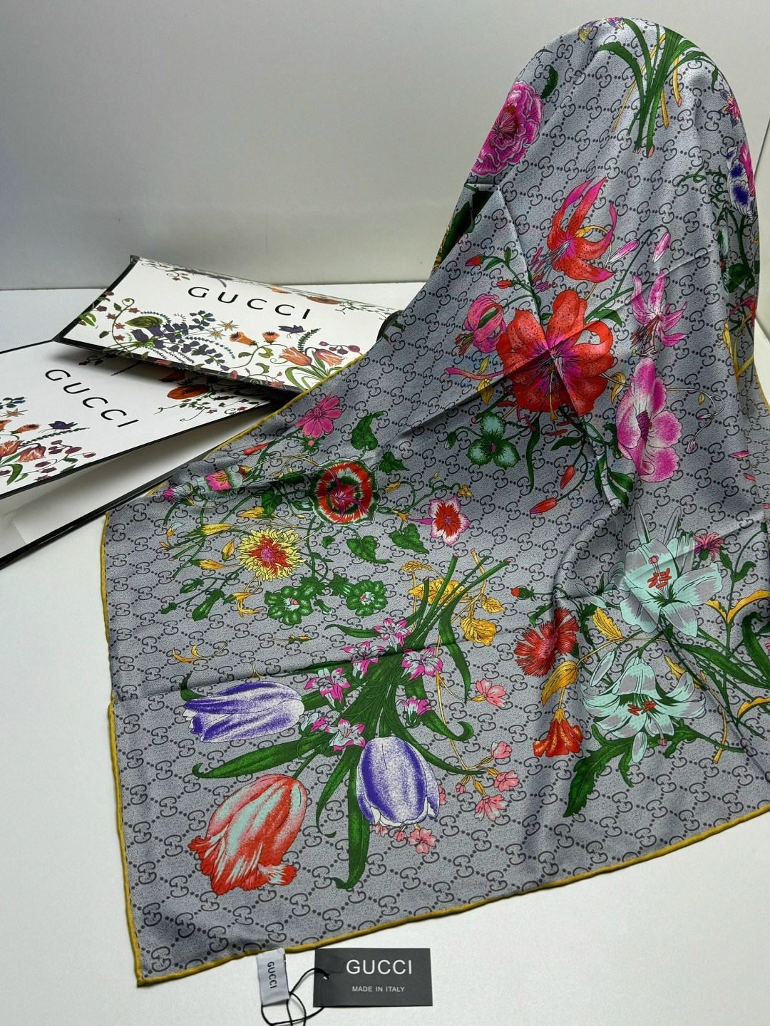 шарф louis vuitton,платок louis vuitton,платок луи виттон,луи витон платок,брендовые женские