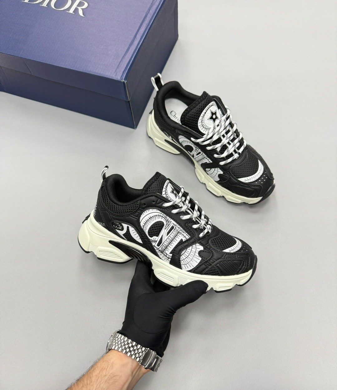 кроссовки dior,кроссовки christian dior,диор кроссовки,кроссовки,женские кроссовки