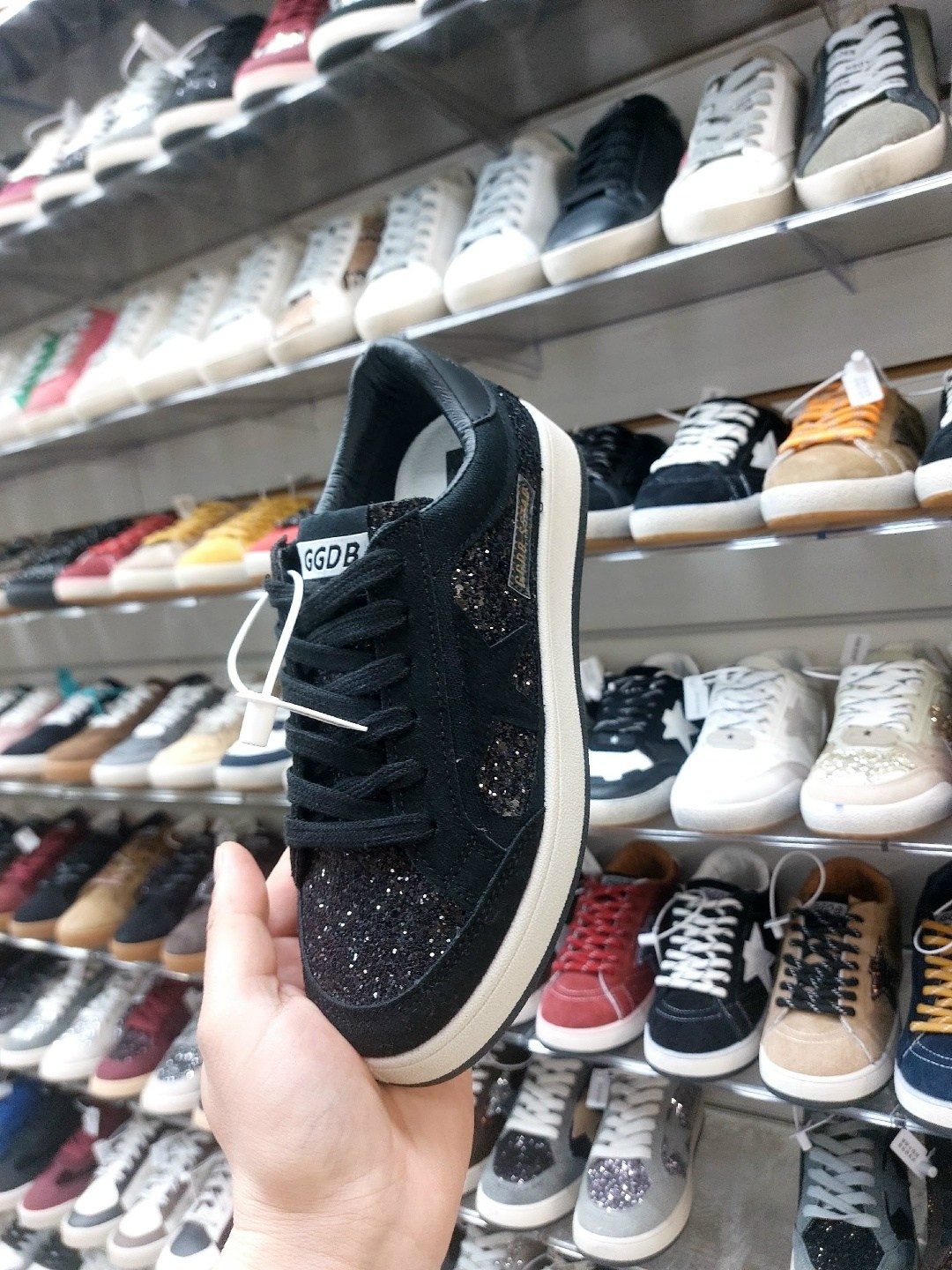 golden goose кроссовки,кеды golden goose golden goose кеды golden goose,кеды golden goose,кроссовки golden goose с пайетками на платформе,