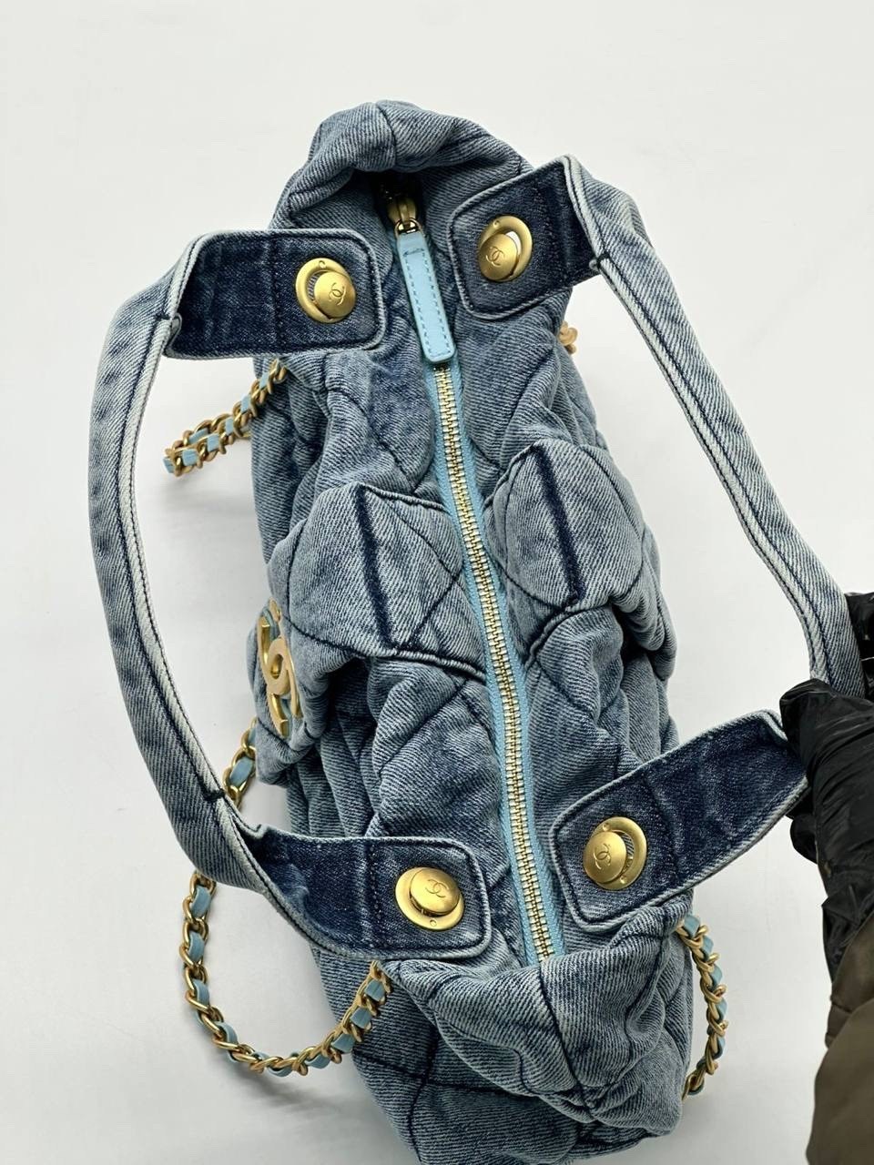 голубая джинсовая сумка chanel 25 small,сумки джинсовые,джинсовая женская сумка chanel,сумка,стеганая сумка