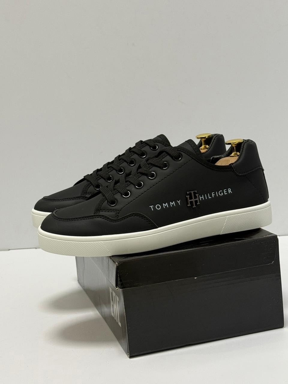 ,кеды calvin klein мужские,кроссовка мужской,кеды мужские,мужские кроссовки