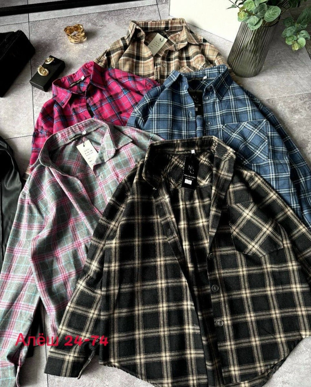 рубашка женская в клетку,рубашка в клетку,клетчатая рубашка женская,рубашка в клетку оверсайз,женская рубашка в клетку оверсайз