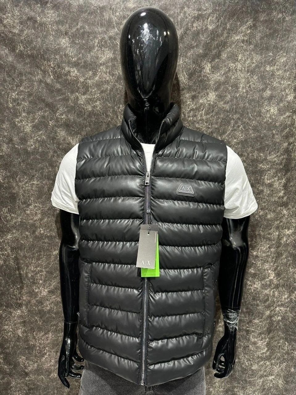 мужские жилетки,жилетка moncler,жилет мужской,жилетка армани мужская,жилетка безрукавка мужская