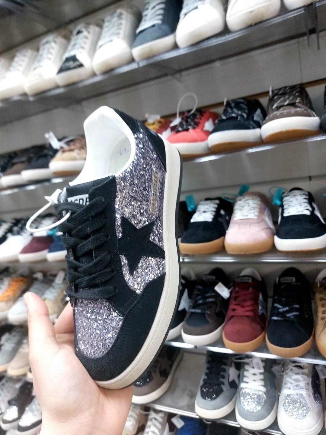 ,кеды golden goose,кроссовки golden goose,кроссовки golden goose с пайетками на платформе,кеды голден гус