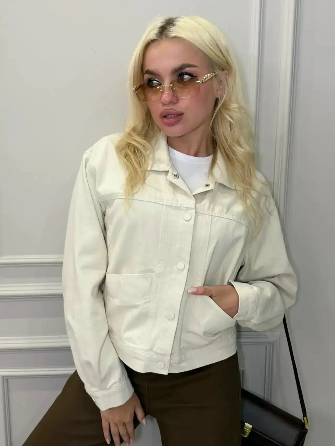 женская джинсовая куртка,куртка джинсовая оверсайз джинсовка весенняя h&t fashion shop,куртка джинсовая,повседневная куртка,женская куртка