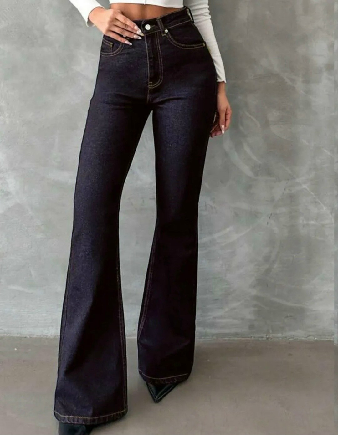 джинсы женские клеш,джинсы женские клеш с высокой посадкой,джинсы клеш широкие,джинсы женские клеш от колена с высокой посадкой,джинсы клеш от колена прямые