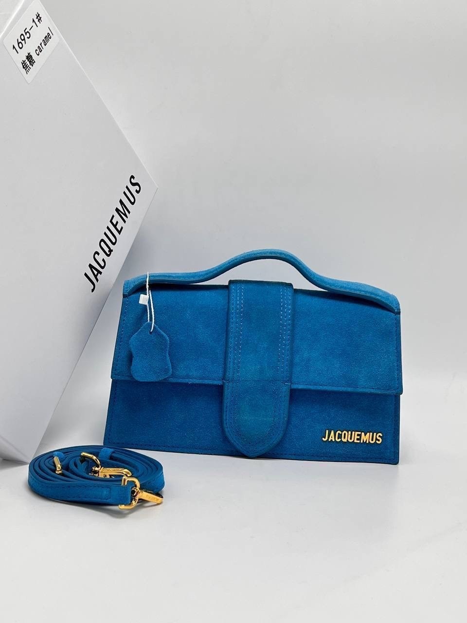сумка jacquemus,сумка женская jacquemus,сумка jacquemus le grand bambino,jacquemus сумка на плечо,замшевая сумка