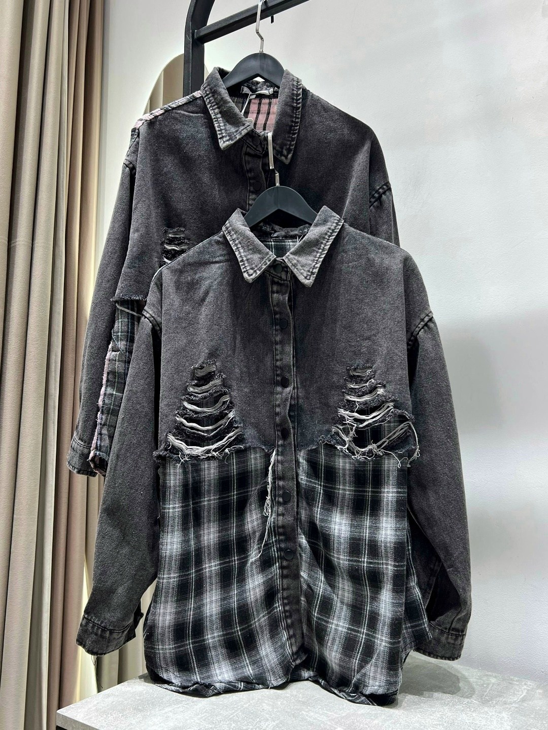 джинсовая куртка,куртка джинсовая женская,стильная джинсовая куртка,рубашка оверсайз,джинсовая куртка с карманами