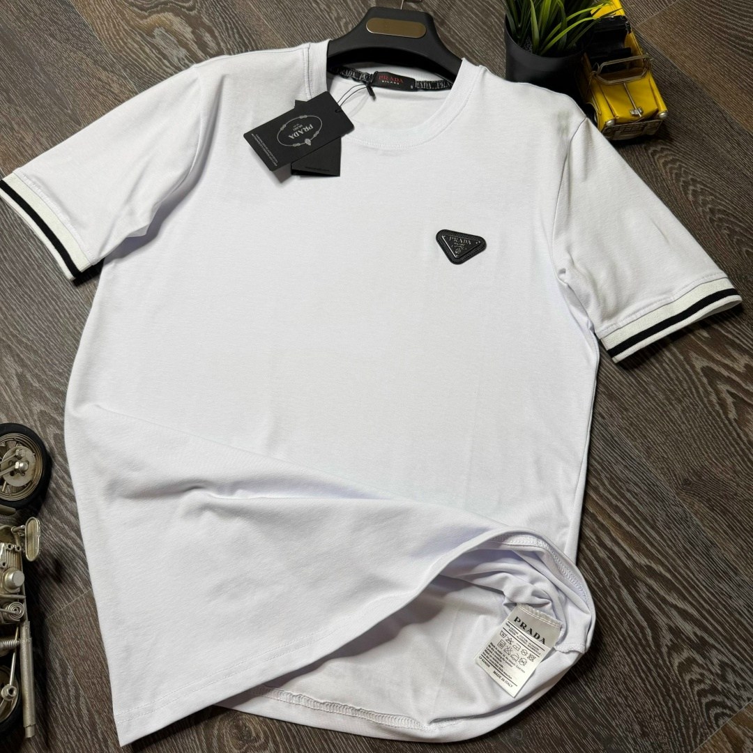 мужская футболка,футболки модные,одежда футболка,футболки для мужчин,футболка прада мужская черная