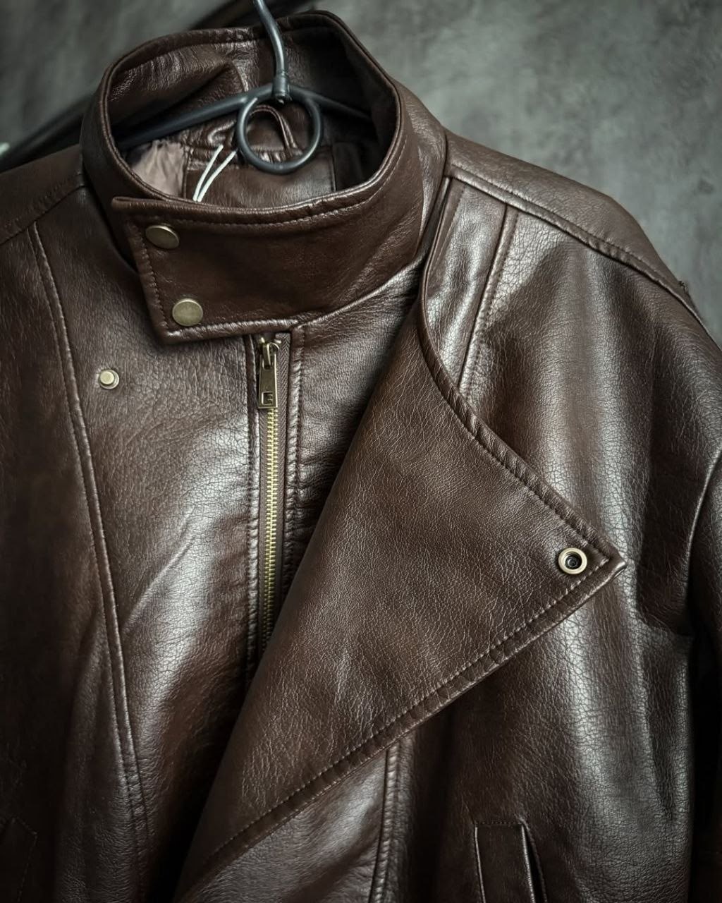 мужская кожаная куртка halei из воловьей кожи,куртка кожаная мужская,мужская байкерская куртка из натуральной кожи,куртка из натуральной кожи мужская,куртка кожаная