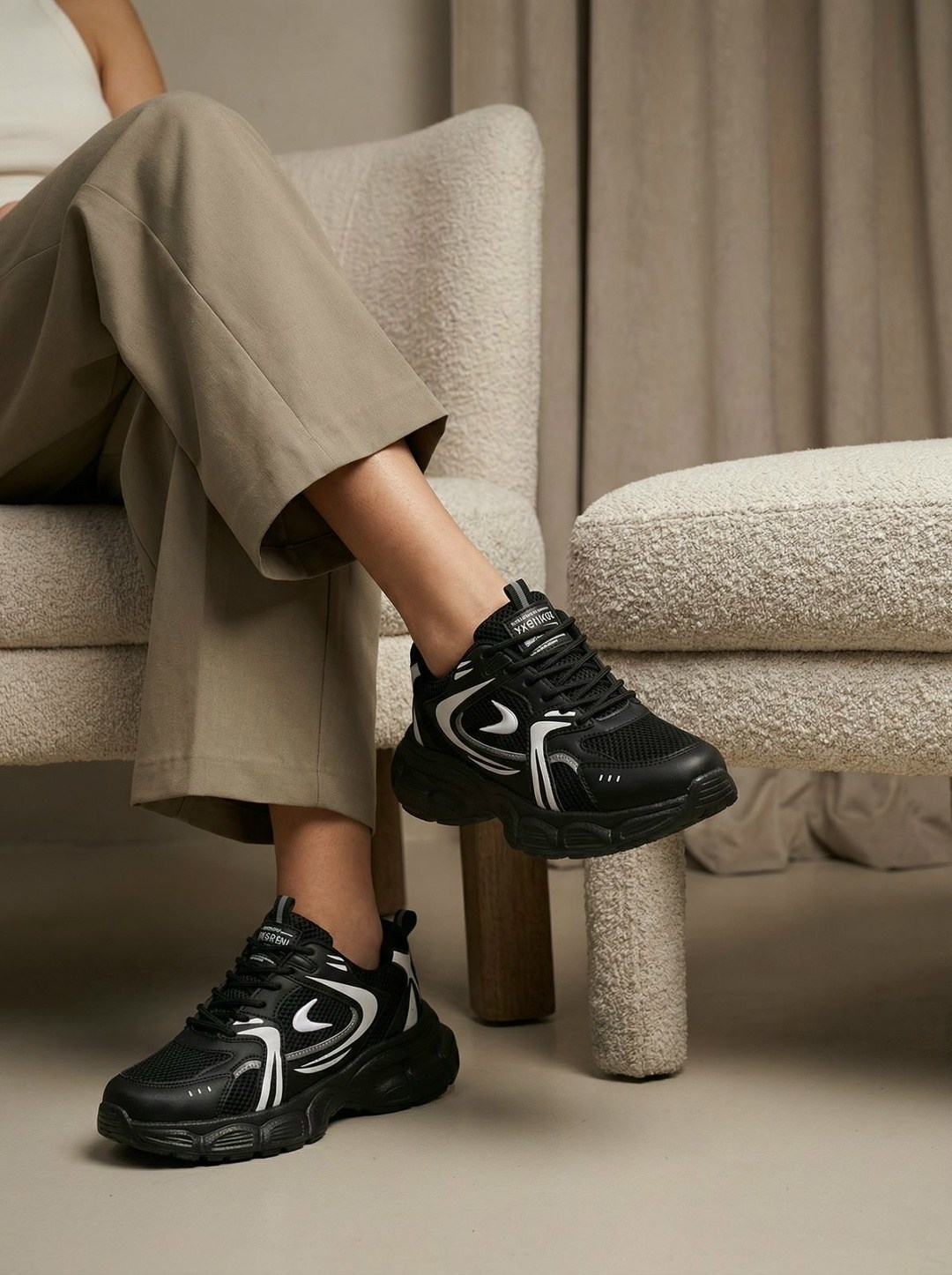 кроссовки,женские кроссовки,кроссовки повседневные,кроссовки черные,массивные кроссовки