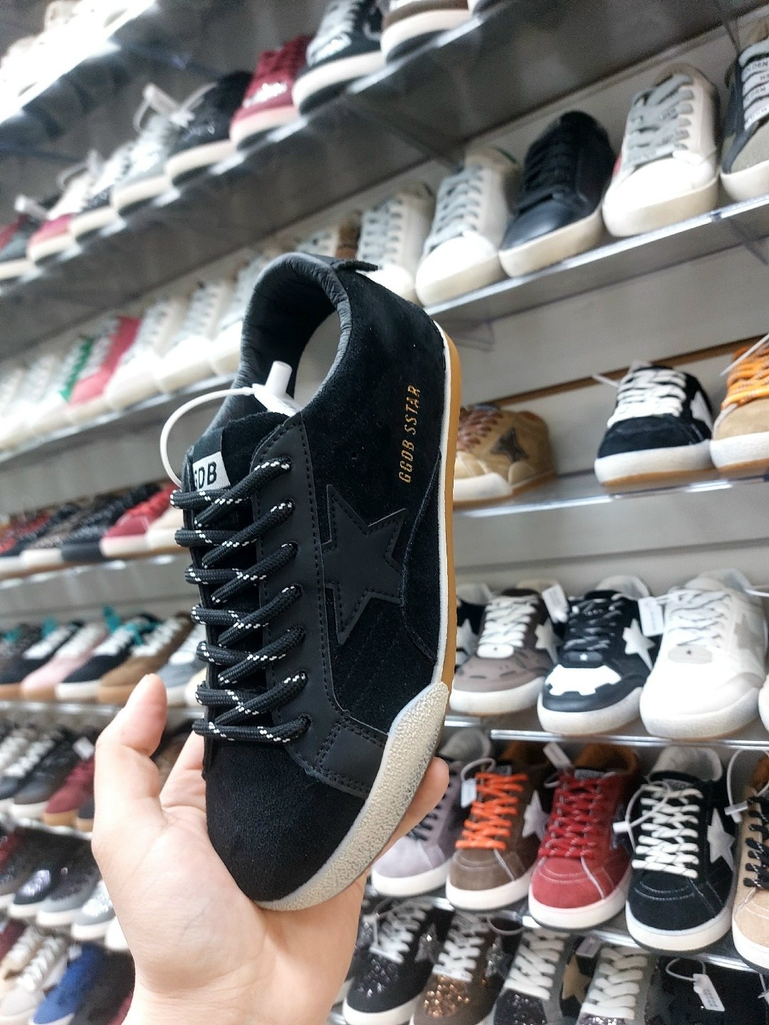 кроссовки golden goose,кеды golden goose,,golden goose sneakers,черные женские кроссовки и кеды golden goose deluxe brand