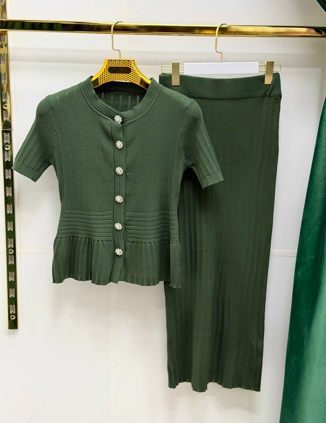 костюм трикотажный с юбкой eberens,платья вязаная,костюм трикотажный с юбкой,костюм с юбкой,костюм трикотажный