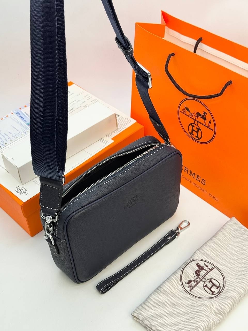 мужская сумка через плечо hermes,мужская сумка hermes,hermes сумка,сумка hermes через плечо,сумка мужская кросс боди hermes синяя