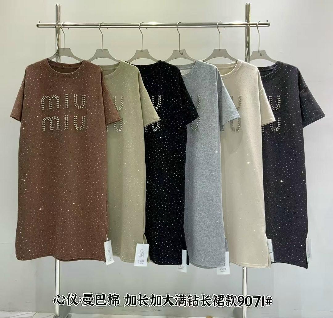 футболка со стразами,футболки модные,,платья,футболки женская оверсайз