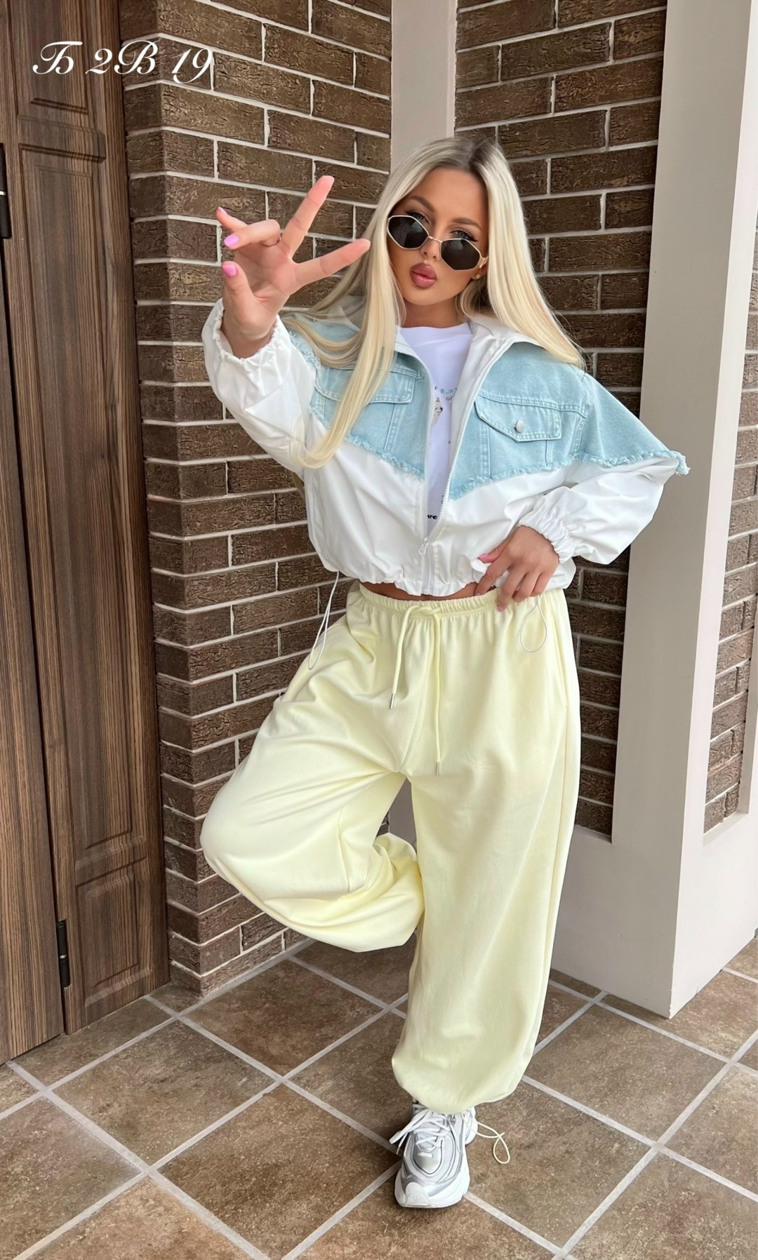 костюм женский,стильный костюм,спортивный костюм,куртка джинсовая