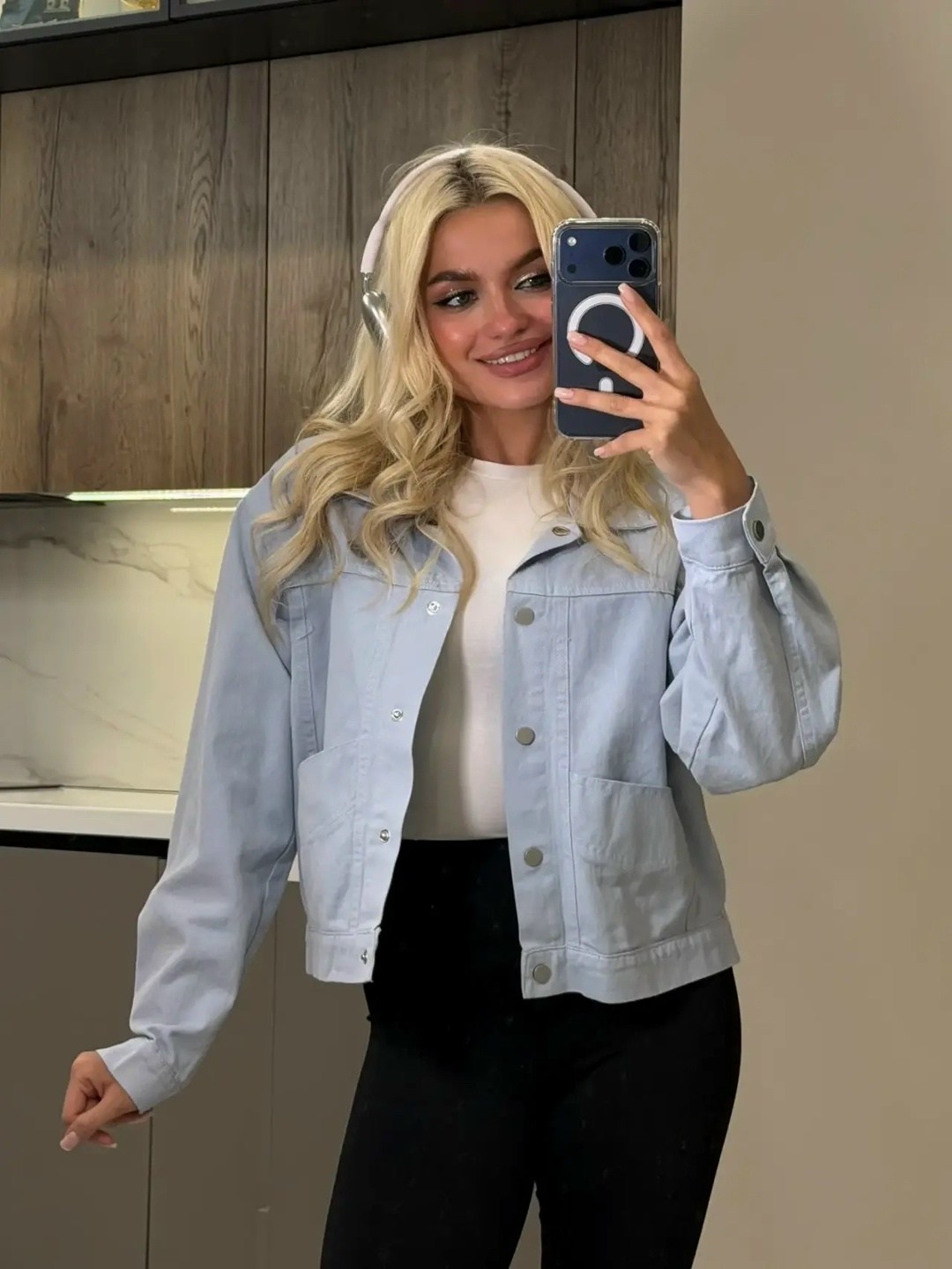 женская джинсовая куртка,куртка джинсовая оверсайз джинсовка весенняя h&t fashion shop,куртка джинсовая,повседневная куртка,женская куртка