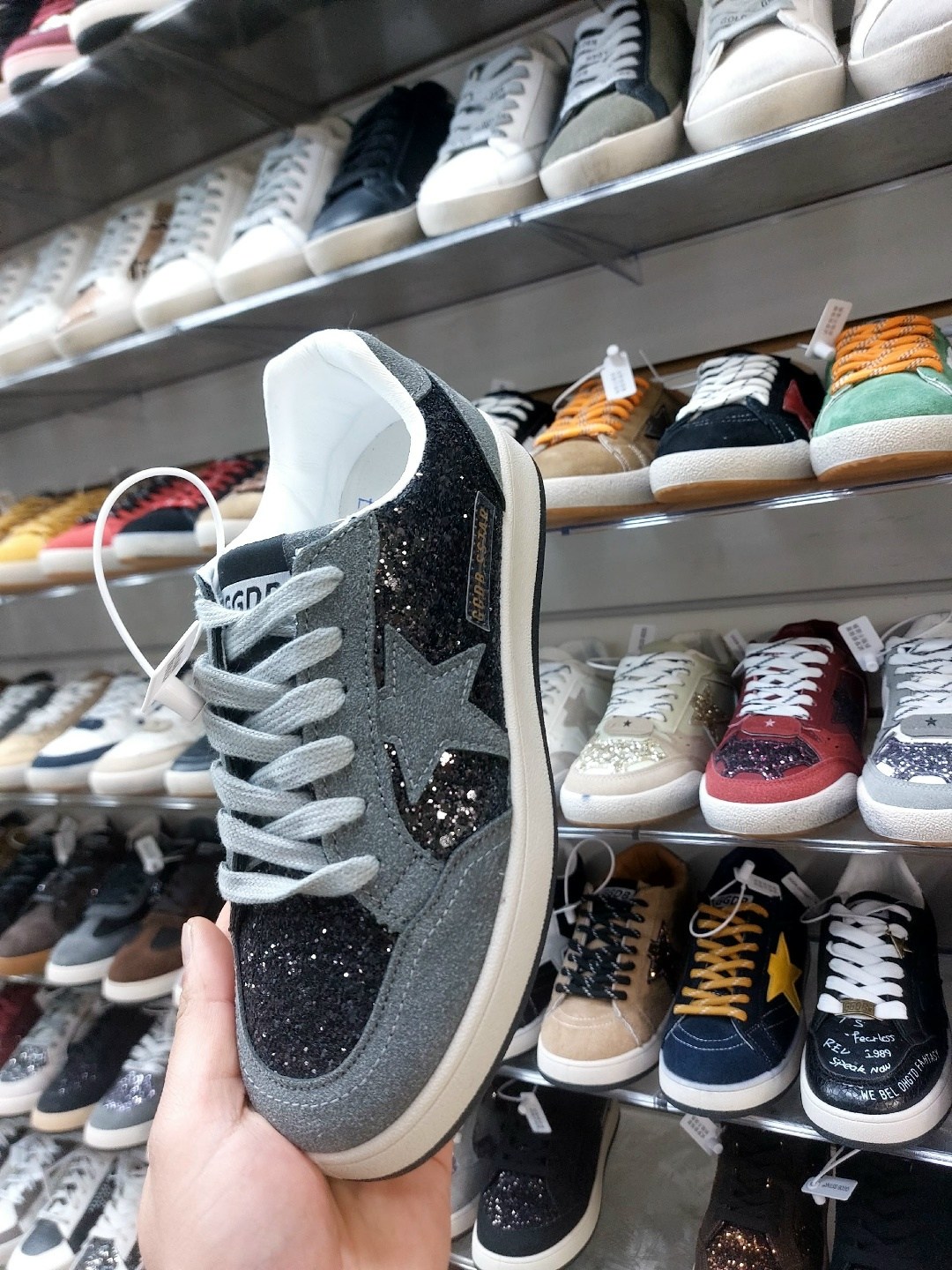 golden goose кроссовки,кеды golden goose golden goose кеды golden goose,кеды golden goose,кроссовки golden goose с пайетками на платформе,