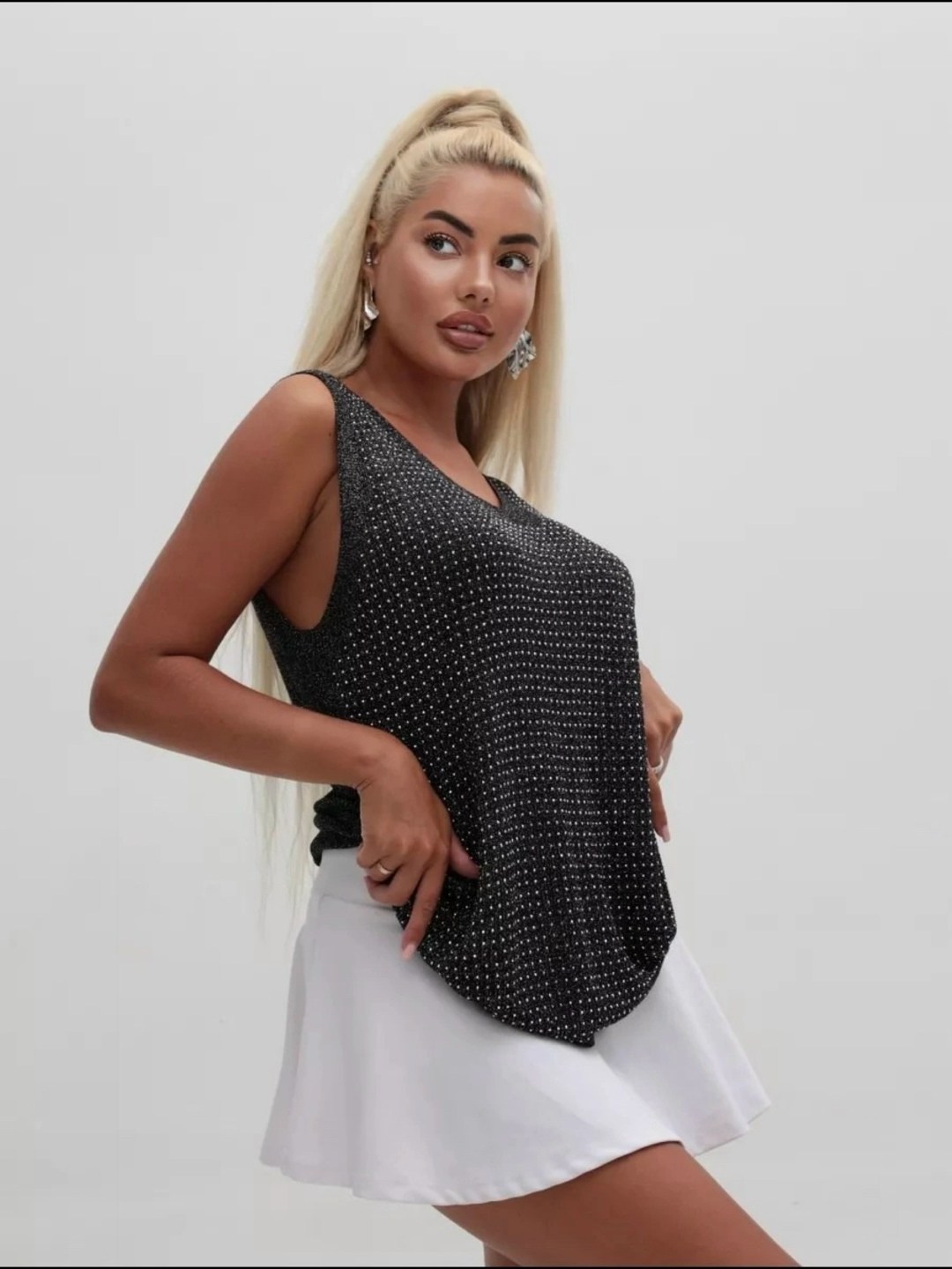 женская майка,топ майка,майка вязаная,майка,майка со стразами