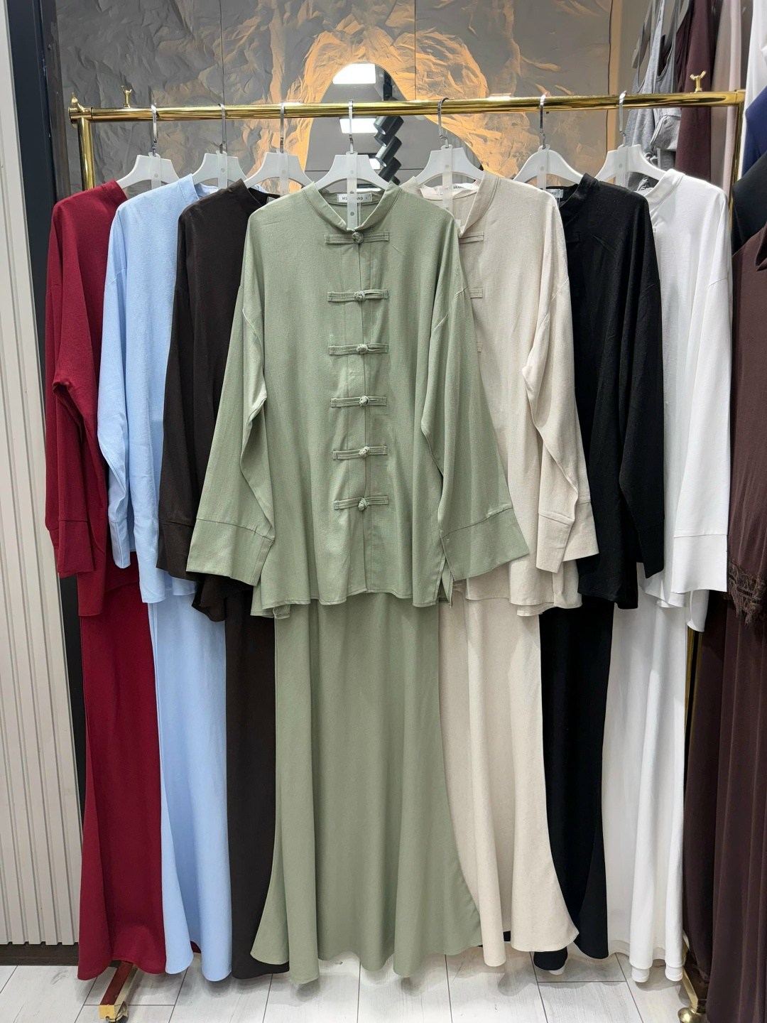 мода стиль,девушка,стильные наряды,рубашка женская,повседневная куртка