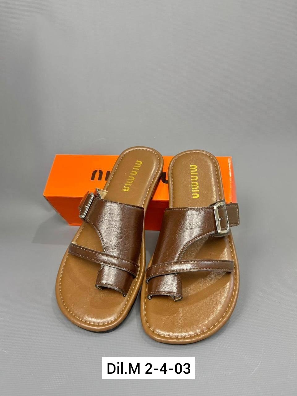 ,шлепанцы женские,женские шлепки,босоножки модные,обуви