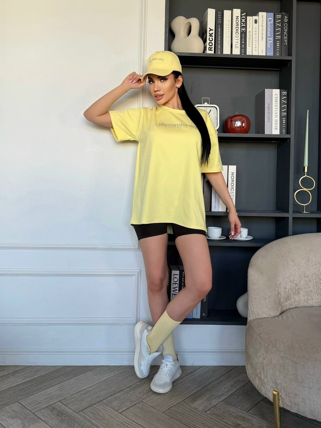 футболки женская,футболки модные,спортивные костюмы,,костюм