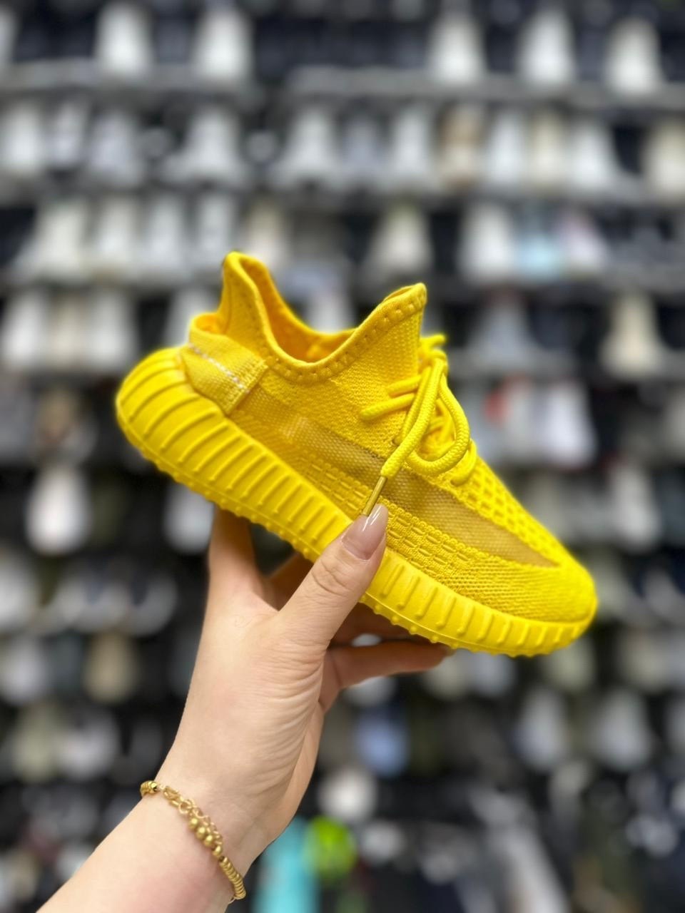 кроссовки adidas yeezy boost 350,adidas yeezy boost 350 v2 red,adidas yeezy 350 красные,adidas yeezy 350 red,кроссовки adidas yeezy